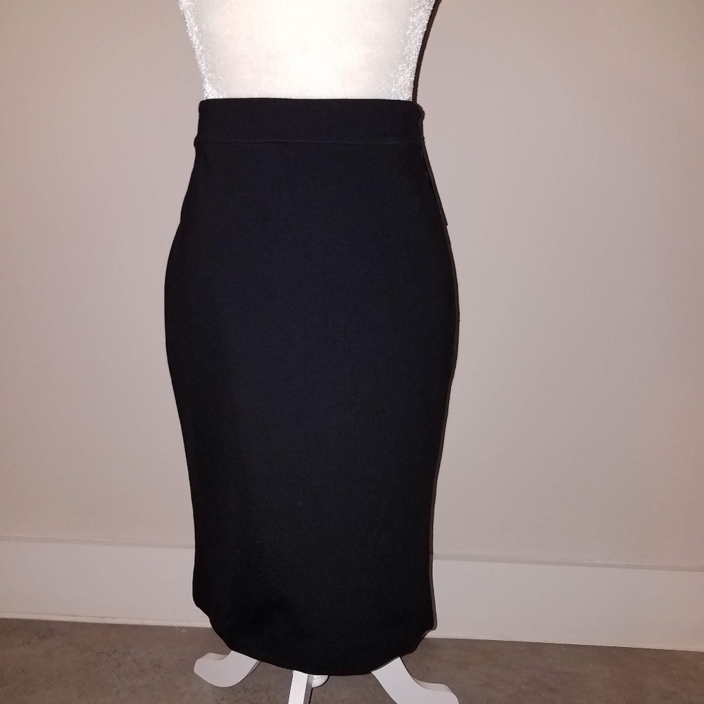 Ann Taylor Straight Black Skirt with Side Zipper
